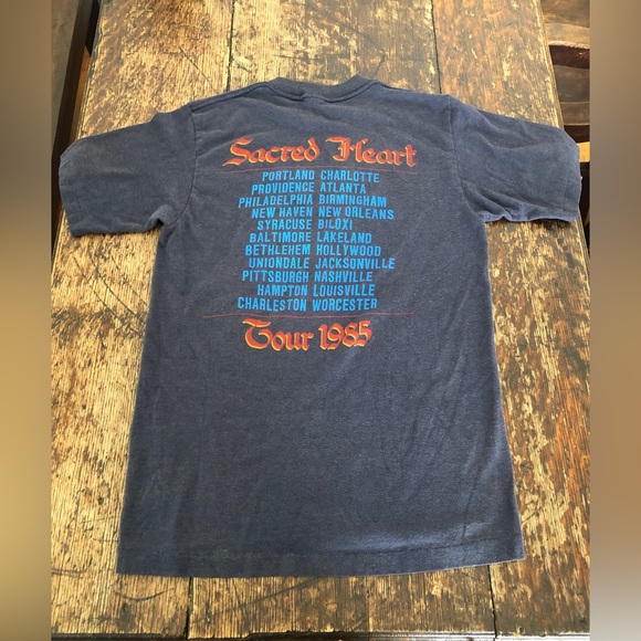 Dio 1985 Sacred Heart Tour Shirt Size Medium Men’s Very Good Condition - Picture 4 of 5